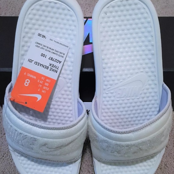 Nike Benassi JDI Tivek Sandals - Picture 5 of 8